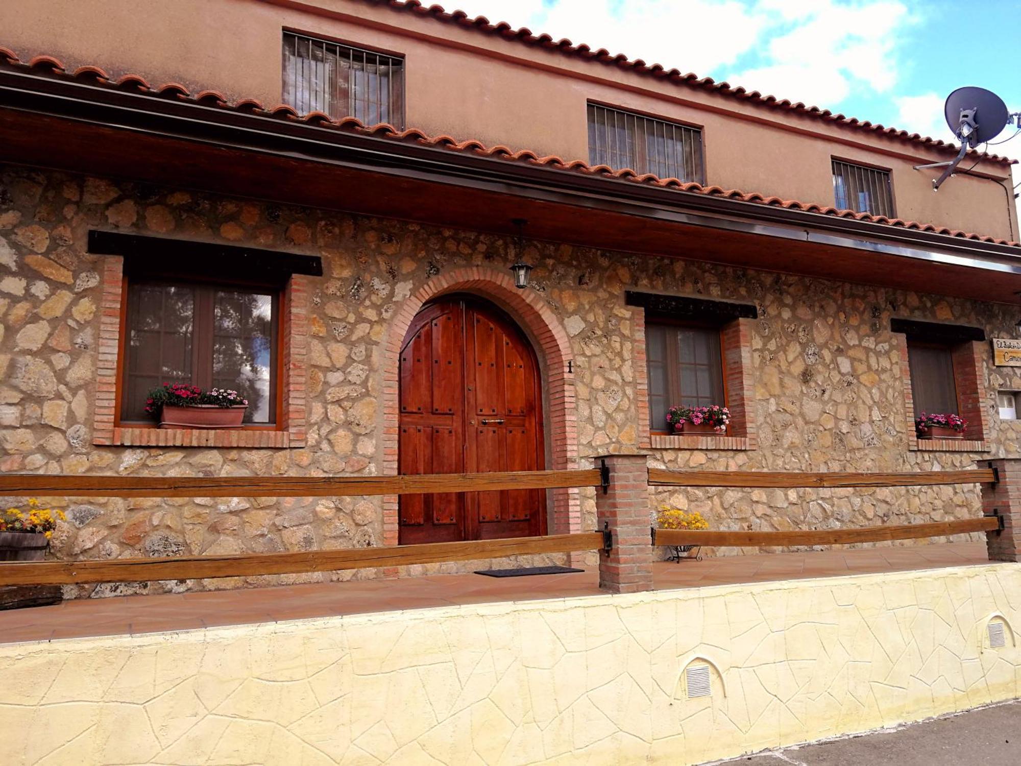 Casa Rural Balcon Del Camino Viejo Валенсія-де-Алькантара Екстер'єр фото