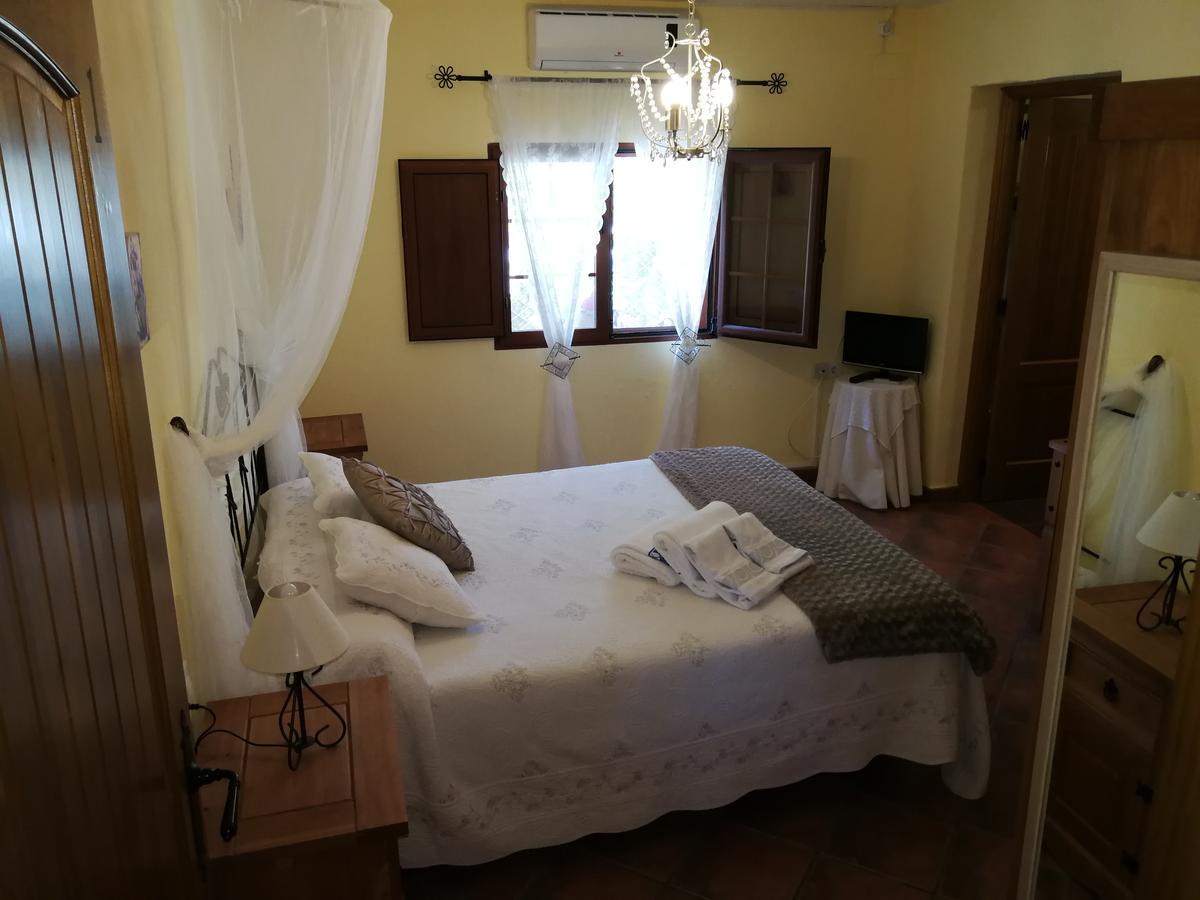 Casa Rural Balcon Del Camino Viejo Валенсія-де-Алькантара Екстер'єр фото