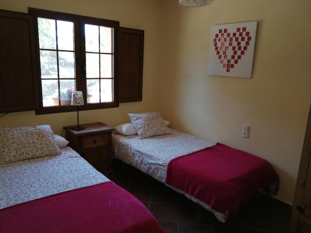 Casa Rural Balcon Del Camino Viejo Валенсія-де-Алькантара Екстер'єр фото